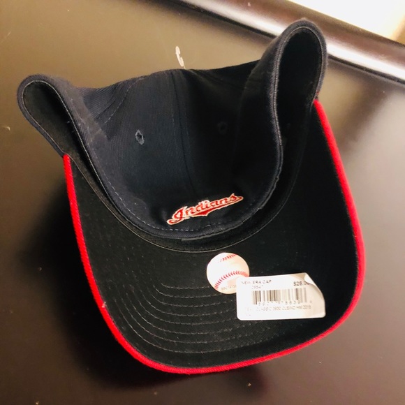 Cleveland Indians baseball cap - Picture 2 of 5